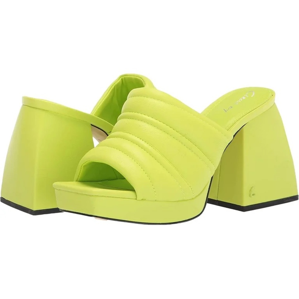 8.5 Circus by Sam Edelman Marlie mule in Citrus Lime Green Block Heel Sandals